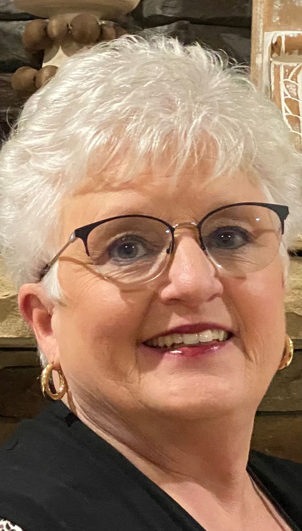 Register of Deeds Phyllis Crisp